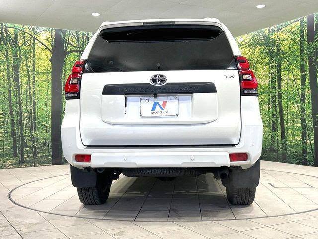 Magari Used Toyota Land Cruiser Prado 2022 Dar es Salaam Tanzania