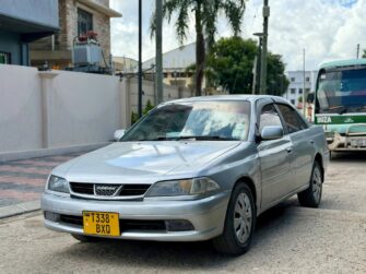 Bei Ya Toyota Carina 1995 Sokoni Dar es Salaam Tanzania
