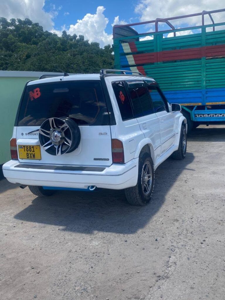 Buy Suzuki Escudo 1997 for Sale in Arusha