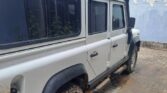 Magari Sokoni Land Rover Defender ya Bei Poa 2015