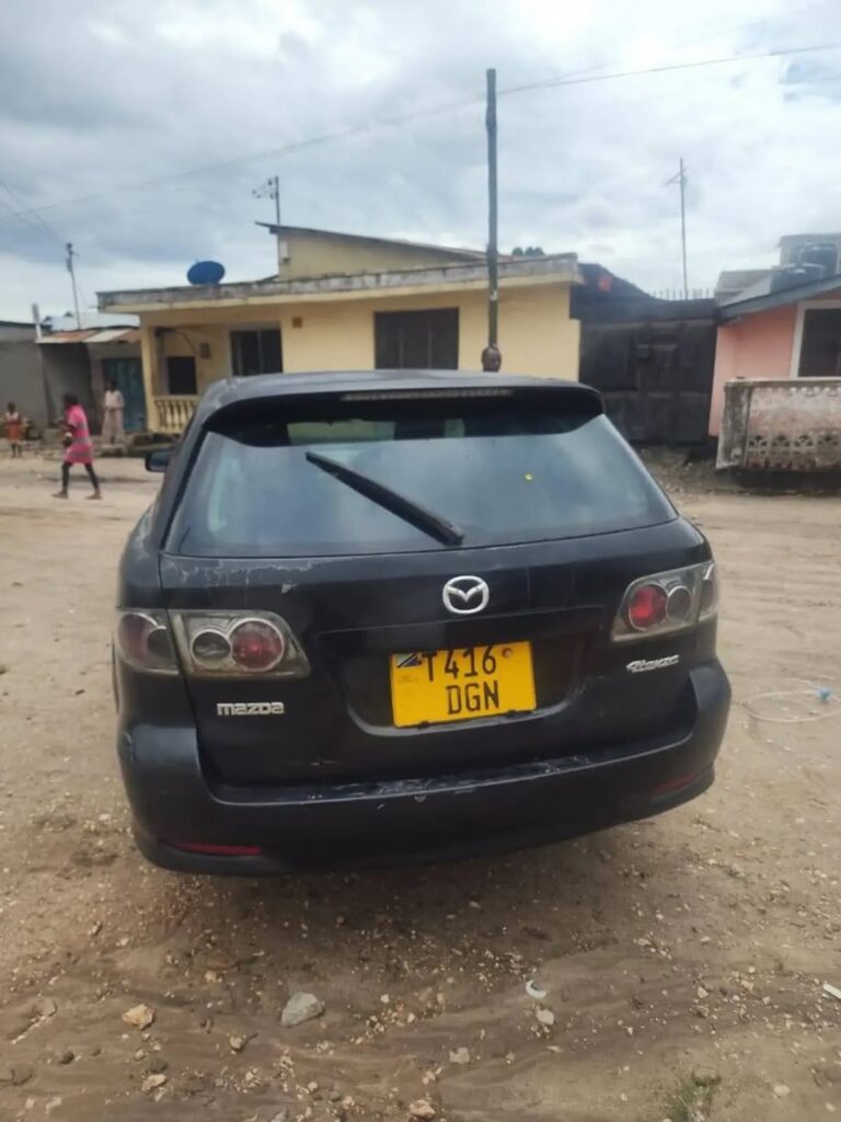 Mazda Atenza 2005 Inauzwa Dar es Salaam Tanzania