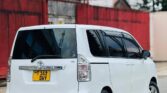 Magari Sokoni Toyota Noah ya Bei Poa 2008