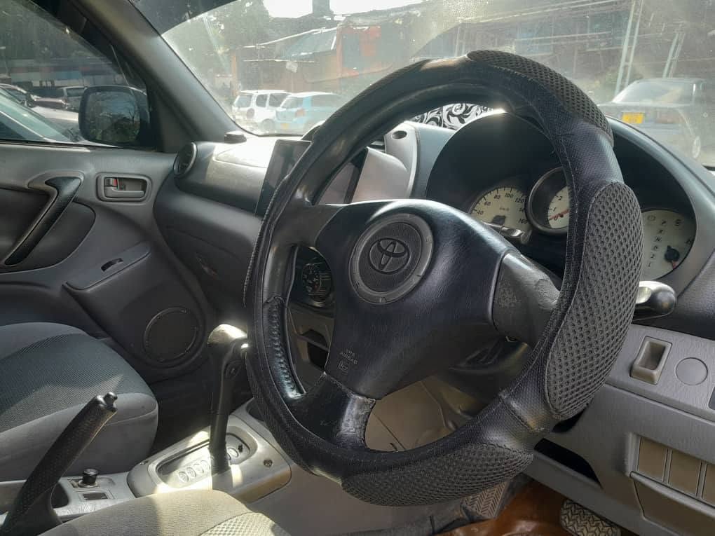 Price Toyota Rav4 2003 for Sale in Dar es Salaam