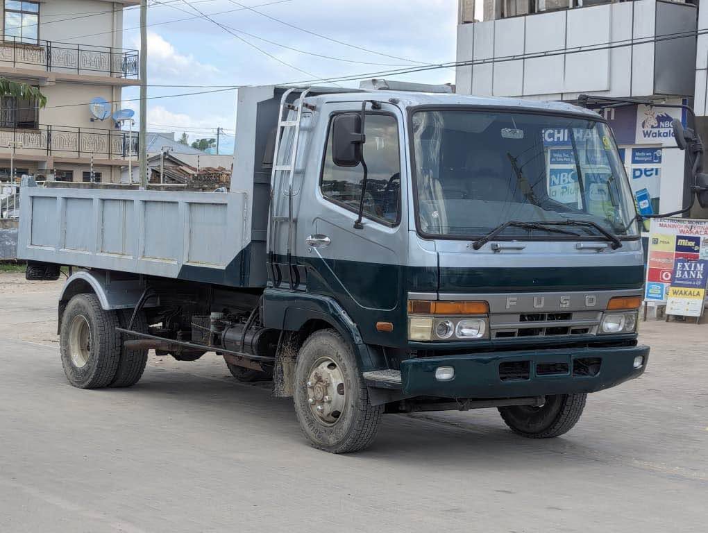 Price Mitsubishi Fuso 2000 for Sale in Dar es Salaam