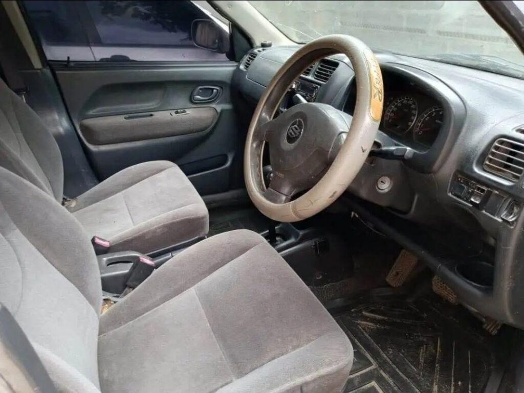 Price Suzuki Ignis 2003 for Sale in Dar es Salaam