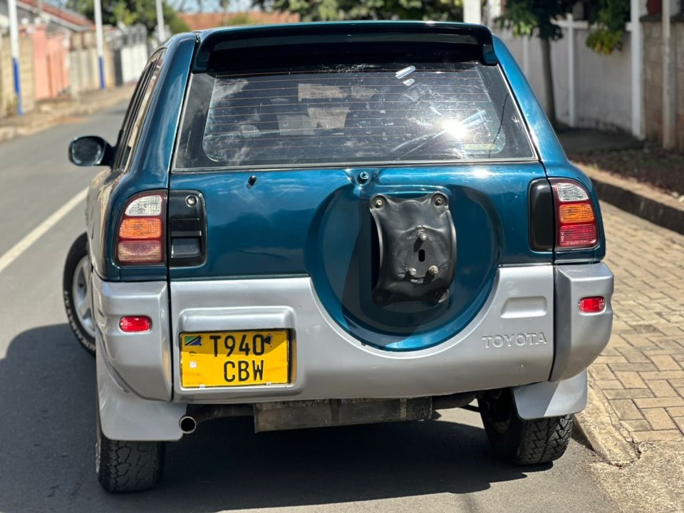 For Sale Toyota Rav4 1999 in Arusha