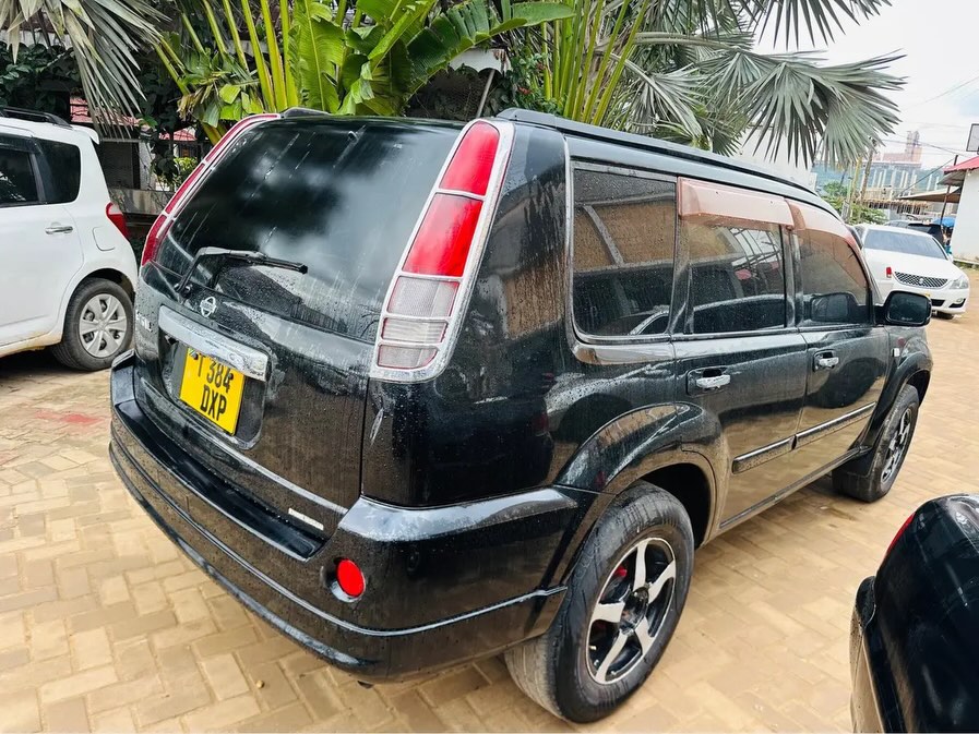 Nissan X-Trail 2005 for Sale in Dar es Salaam