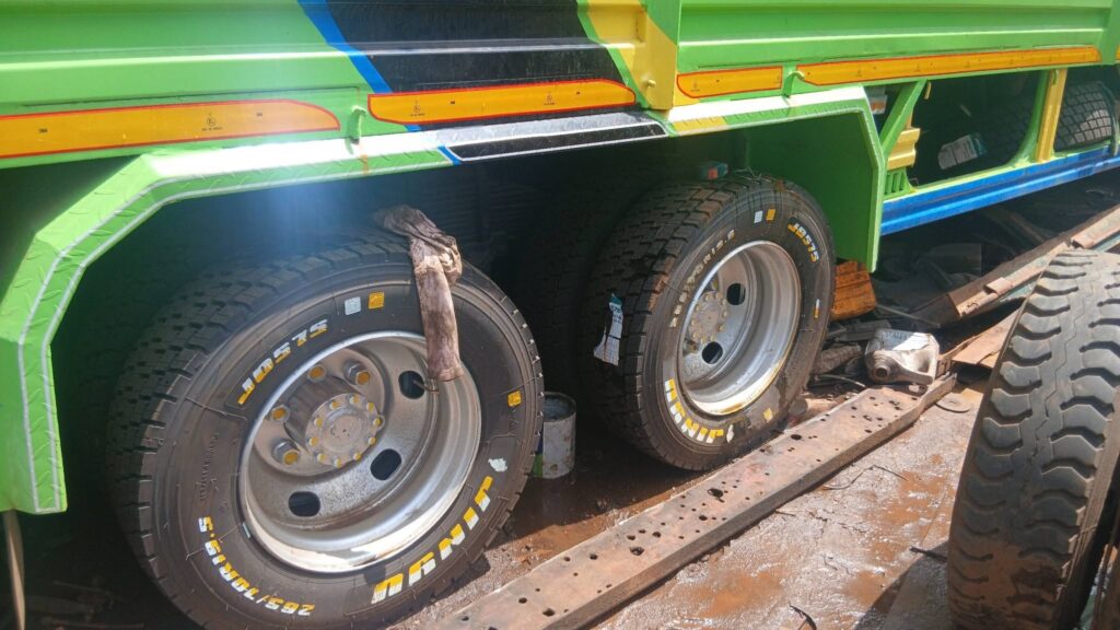 Mitsubishi Fuso 2005 for Sale in Singida