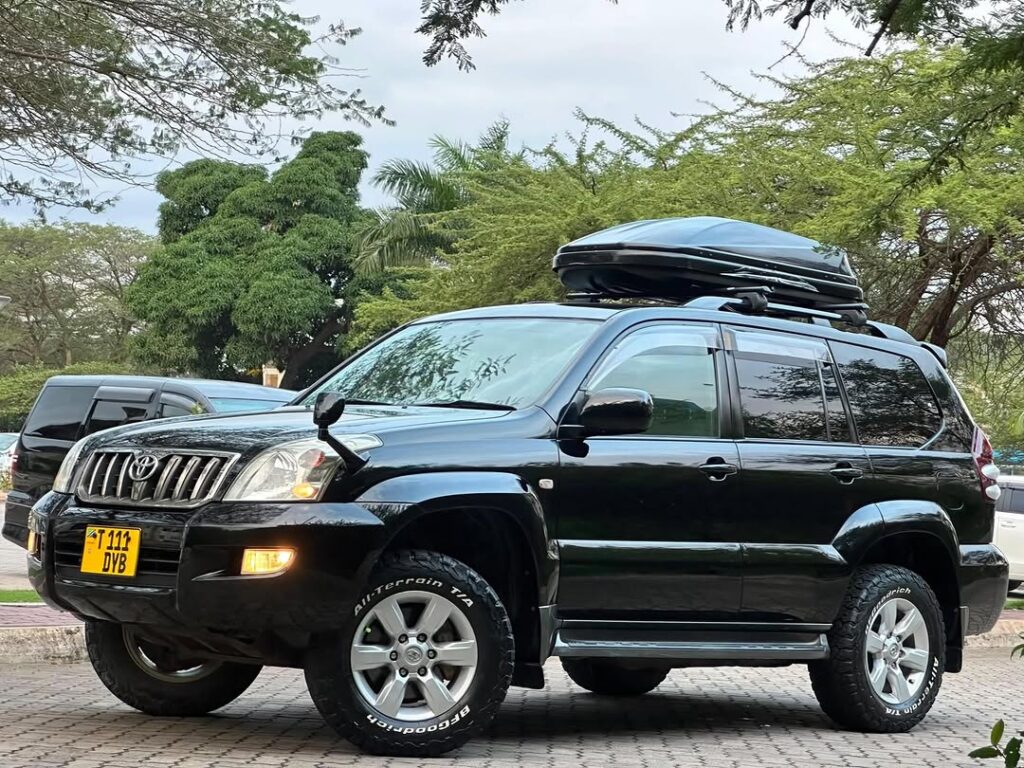 Price Of Toyota Land Cruiser Prado 2006 for Sale in Tanzania