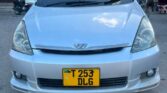 Magari Sokoni Toyota Wish ya Bei Poa 2005