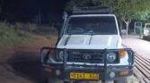 Magari Land Cruiser 76 SUV 2000 lipo Dar es Salaam