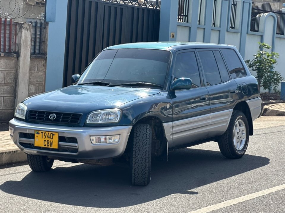 Price Of Toyota Rav4 1999 for Sale in Tanzania
