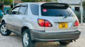 Price Toyota Harrier 2000 for Sale in Mwanza