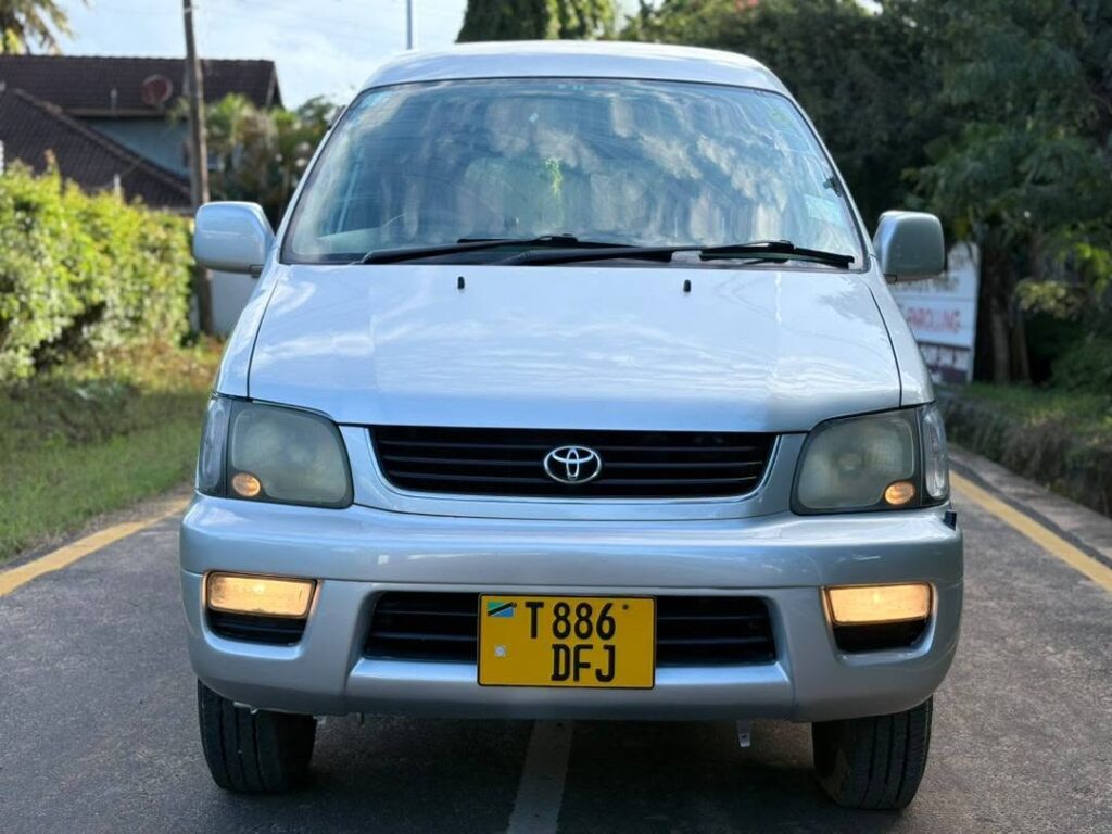 Used Toyota Noah 1998 for Sale in Dar es Salaam