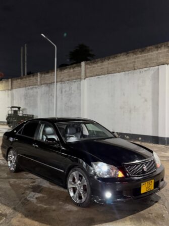 Bei Ya Toyota Crown 2006 Sokoni Dar es Salaam Tanzania