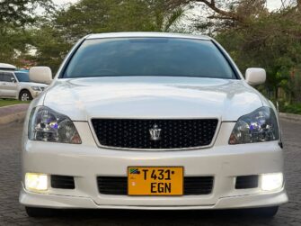 Price of Used Toyota Crown 2006 for Sale in Dar es Salaam Tanzania