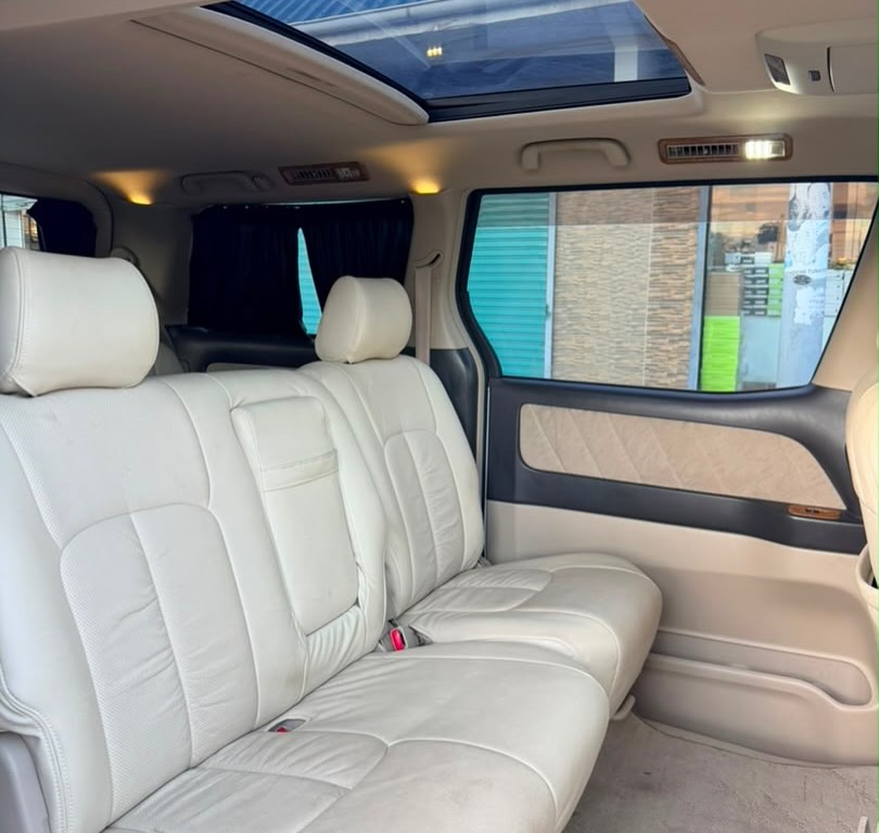 Price Of Toyota Alphard 2006 for Sale in Tanzania