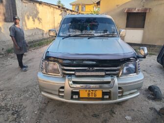 Bei Ya Toyota Land Cruiser Prado 1998 Sokoni Dar es Salaam Tanzania