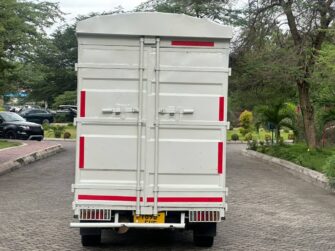 Bei Ya Toyota TownAce 2007 Sokoni Dar es Salaam Tanzania