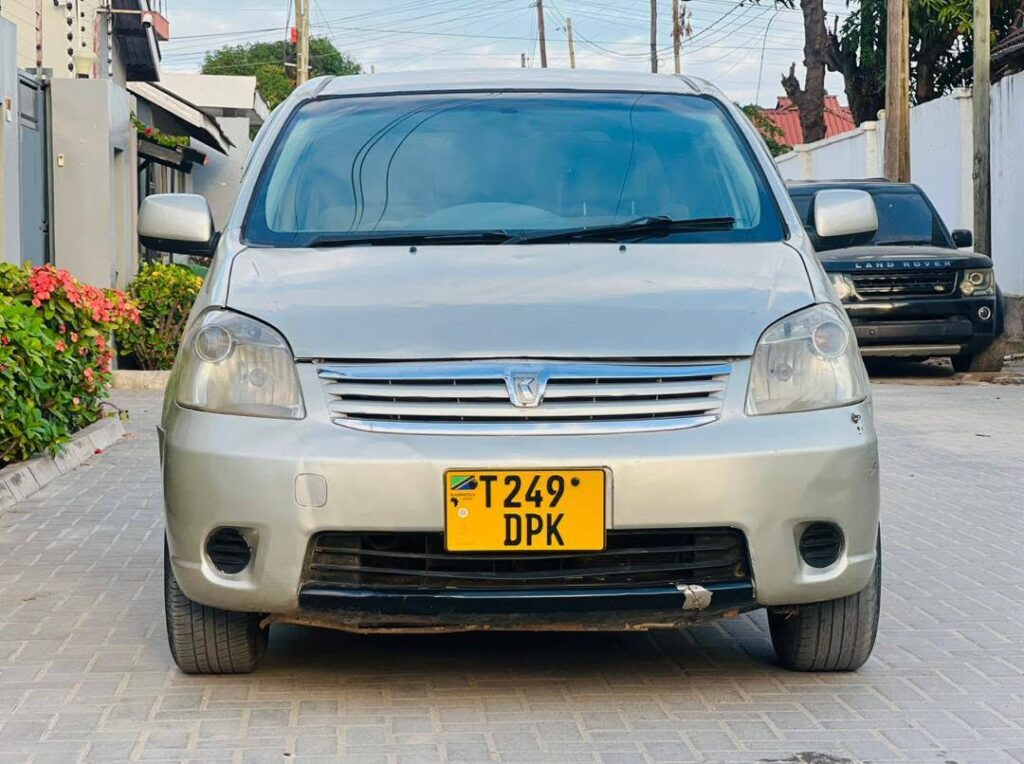 Buy Toyota Raum 2005 for Sale in Njombe