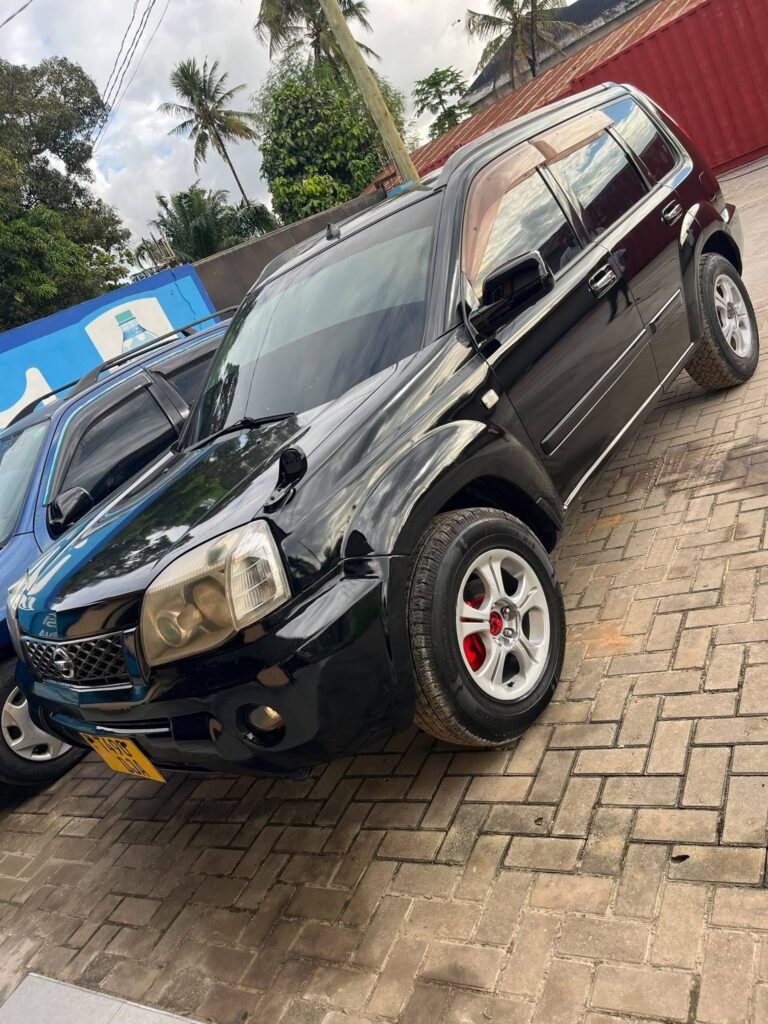 Used Nissan X-Trail 2006 for Sale in Dar es Salaam
