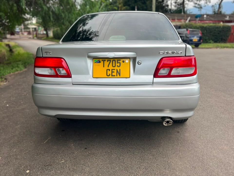 Used Toyota Carina 1998 for Sale in Arusha