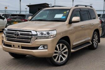 Bei Ya Toyota Land Cruiser V8 2017 Sokoni Dar es Salaam Tanzania