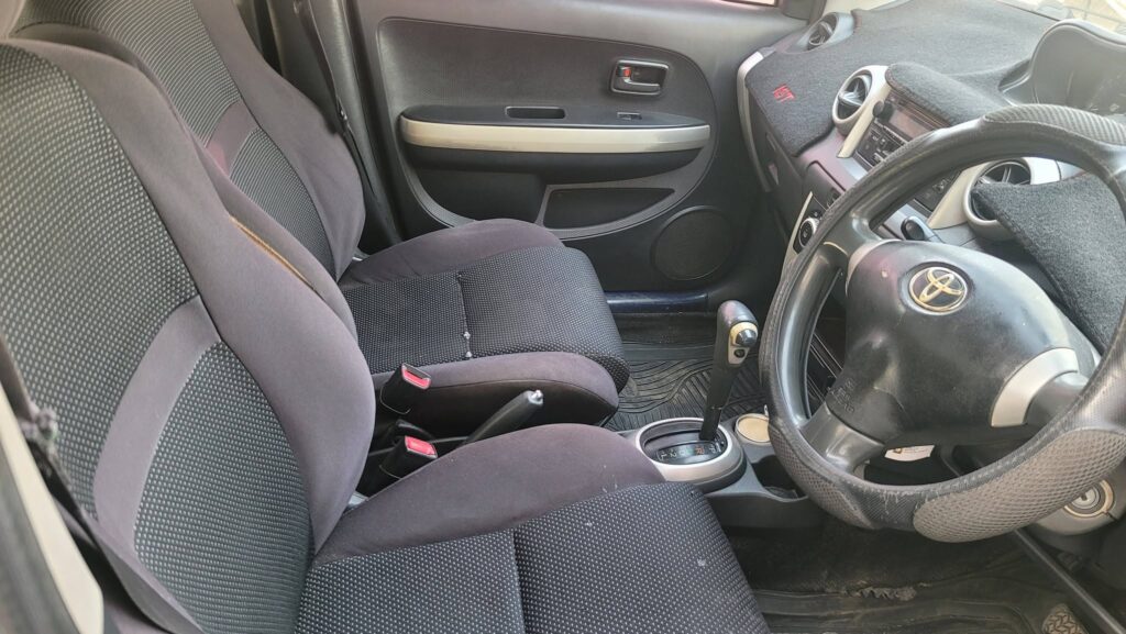 Toyota IST 2005 for Sale in Dar es Salaam
