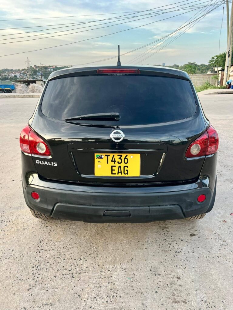 Nissan Dualis bei poa sokoni Dar es Salaam Tanzania