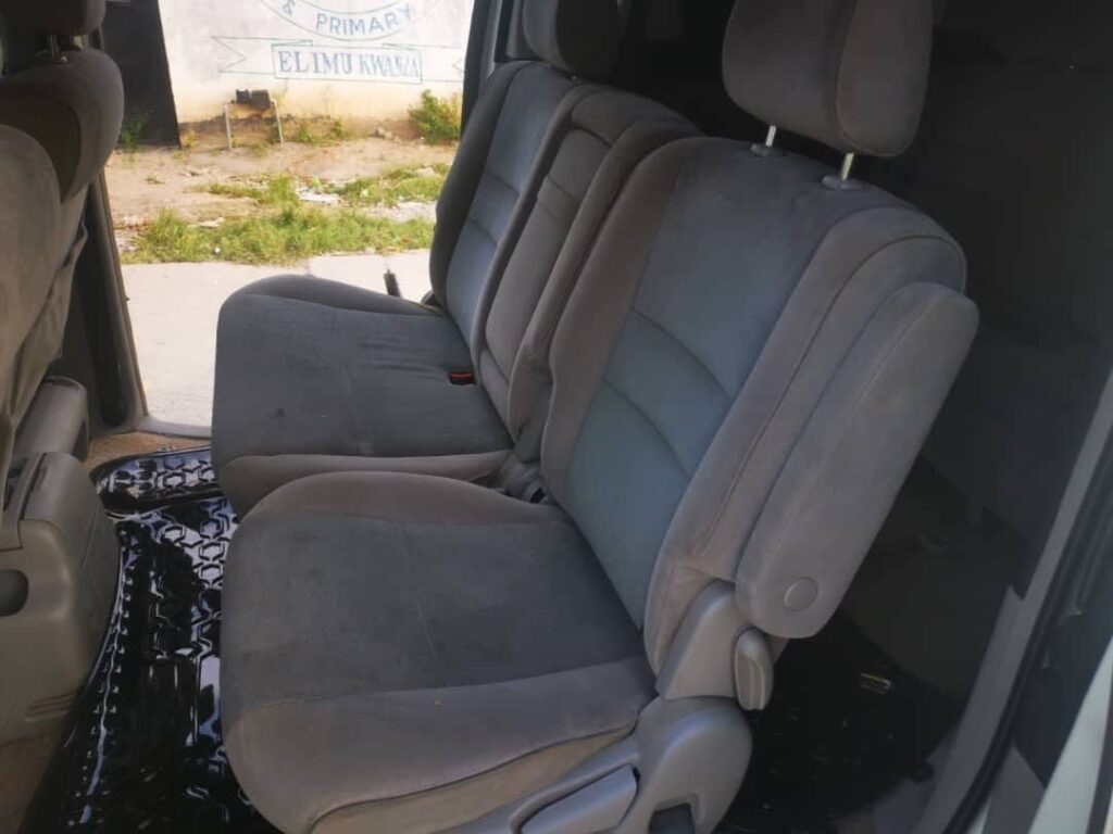 Magari Used Toyota Alphard 2004 Dar es Salaam Tanzania