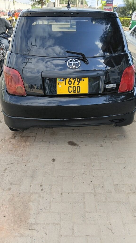 Price Of Toyota IST 2005 for Sale in Tanzania