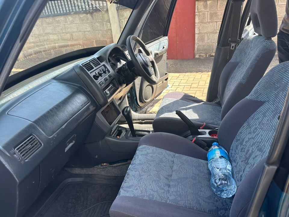 Used Toyota Rav4 1999 for Sale in Arusha