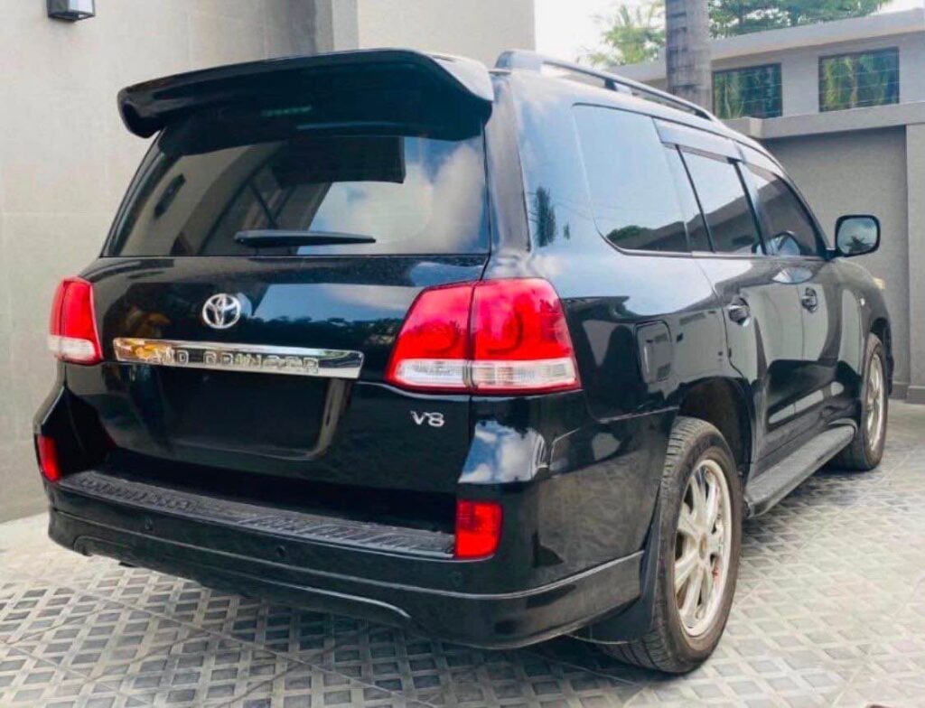Buy Toyota Land Cruiser V8 2008 for Sale in Dar es Salaam