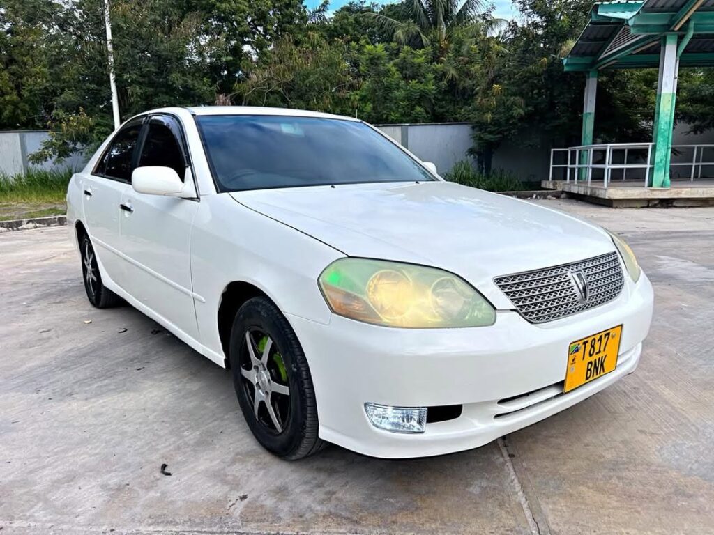 Price Toyota Mark II 2002 for Sale in Dar es Salaam