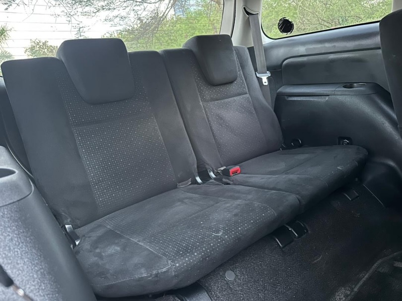 Bei ya Toyota Wish 2003 Sokoni Dar es Salaam Tanzania