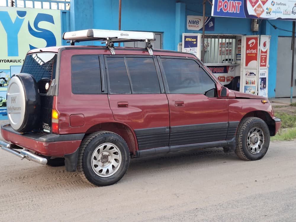 Suzuki Escudo 1996 for Sale in Dar es Salaam