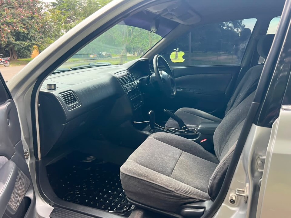 Toyota Carina 1998 for Sale in Arusha