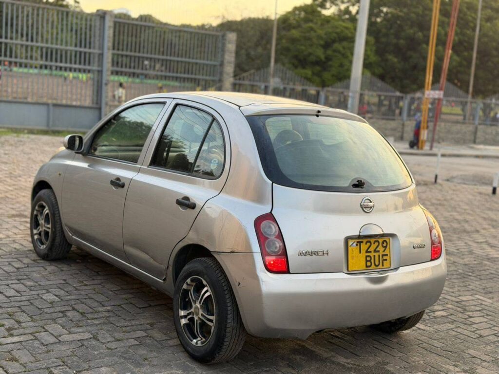 Price Nissan March 2005 for Sale in Dar es Salaam