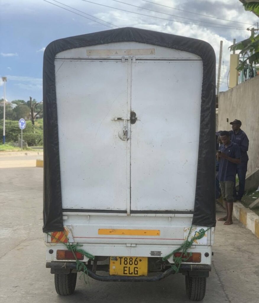 Buy Suzuki Carry 2002 for Sale in Dar es Salaam