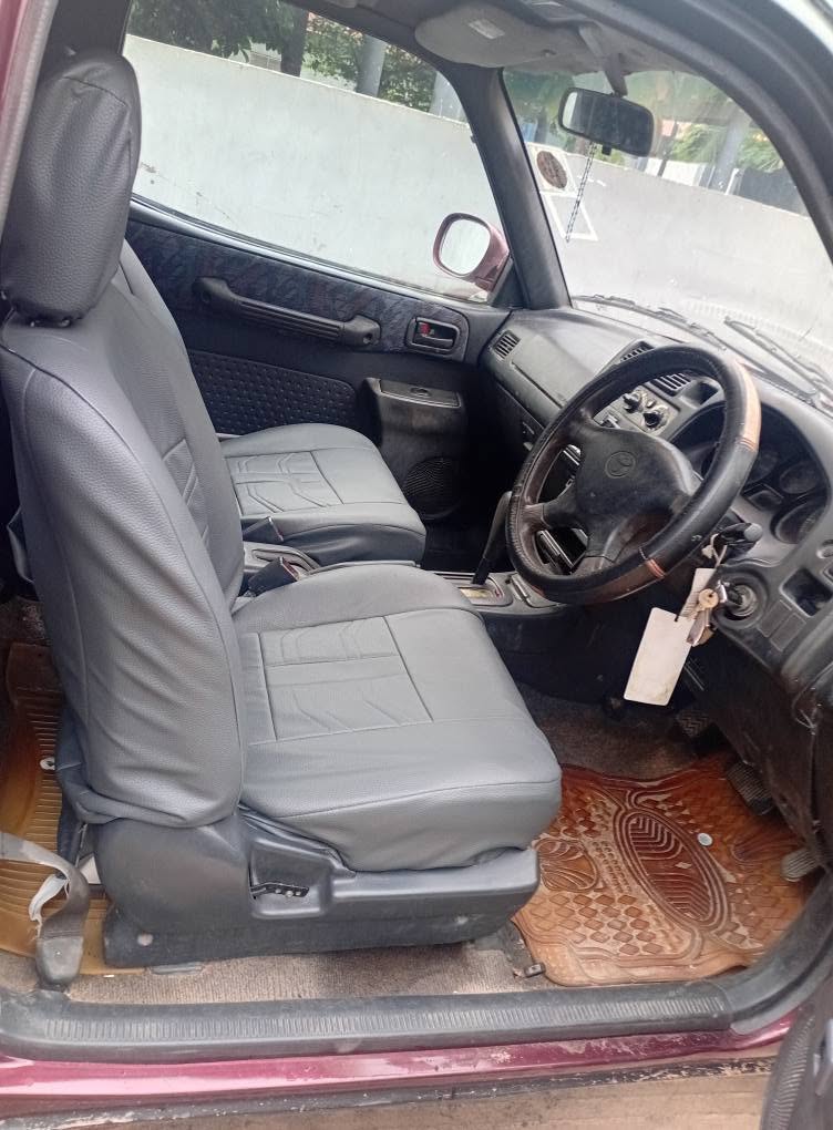 Magari Rav4 1998 lipo Dar es Salaam