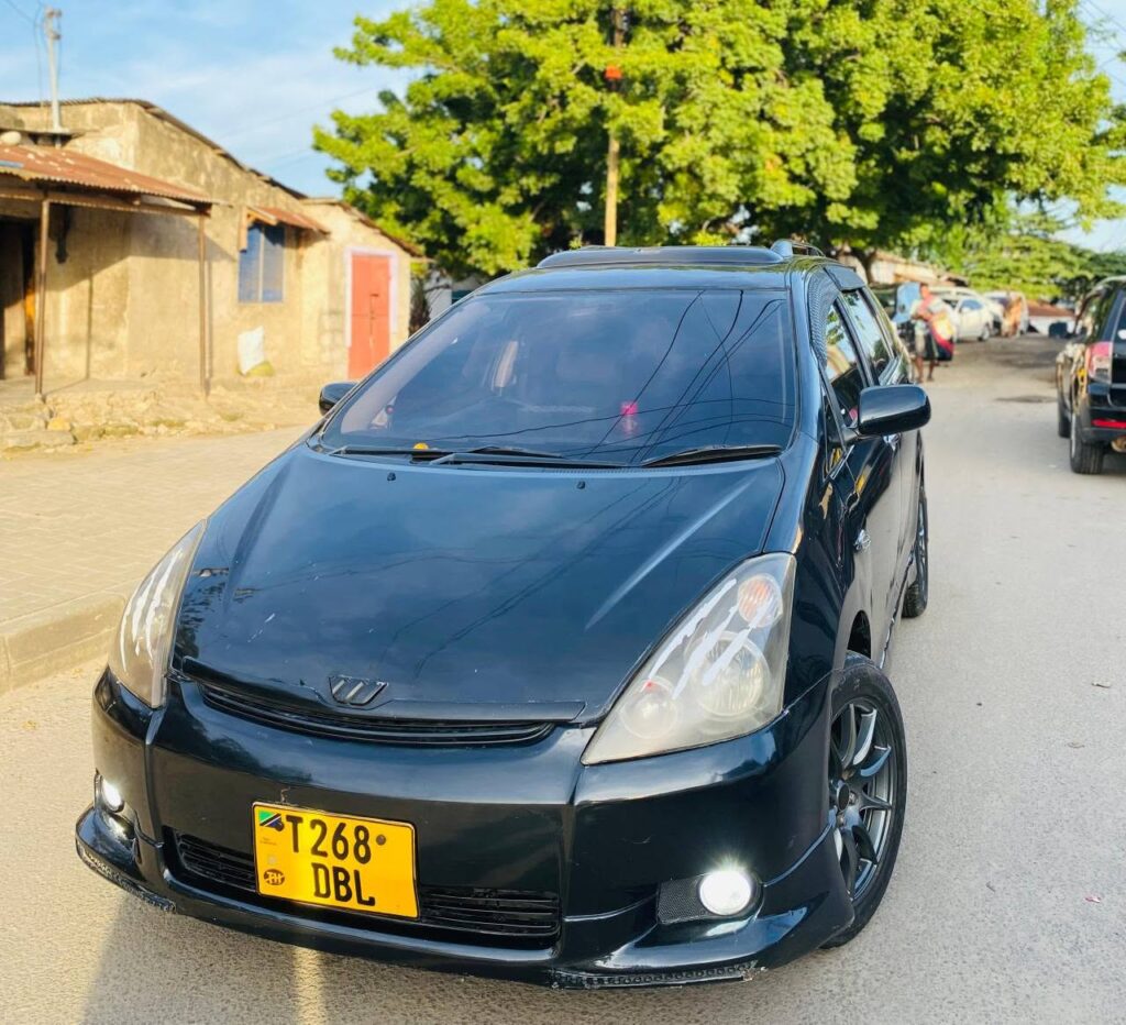 Toyota Wish bei poa sokoni Dar es Salaam Tanzania