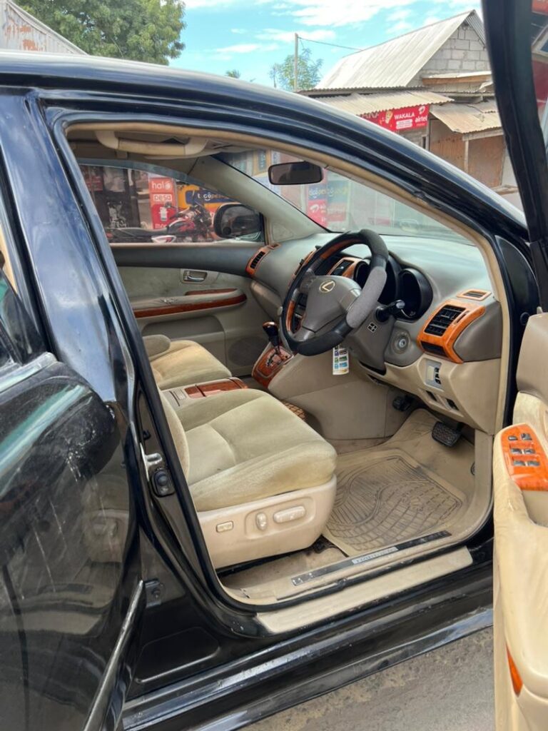 Lexus RX 2005 for Sale in Dar es Salaam