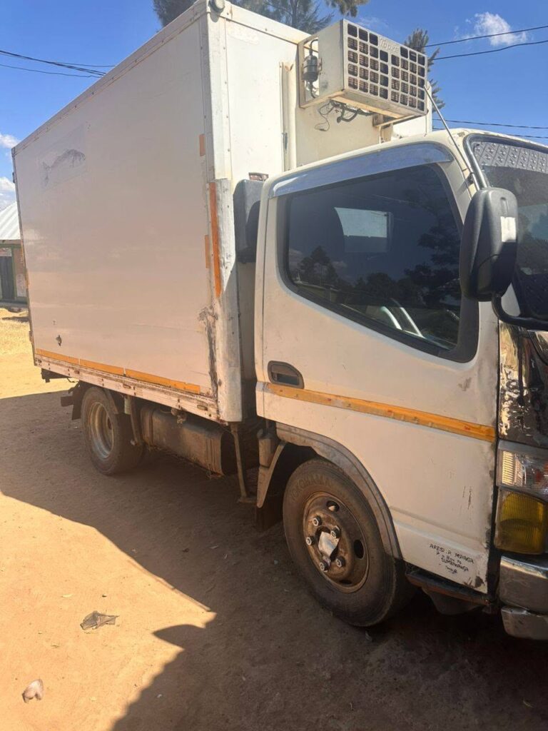 Buy Mitsubishi Canter 2010 for Sale in Dar es Salaam