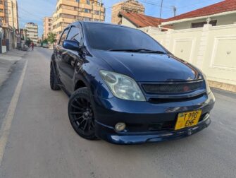 Bei Ya Toyota IST 2002 Sokoni Dar es Salaam Tanzania