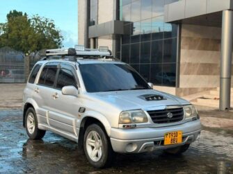 Bei Ya Suzuki Escudo 2002 Sokoni Dar es Salaam Tanzania
