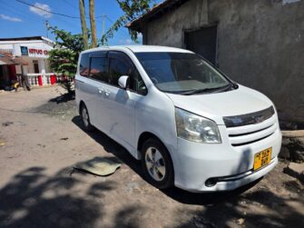 Bei Ya Toyota Noah 2008 Sokoni Dar es Salaam Tanzania
