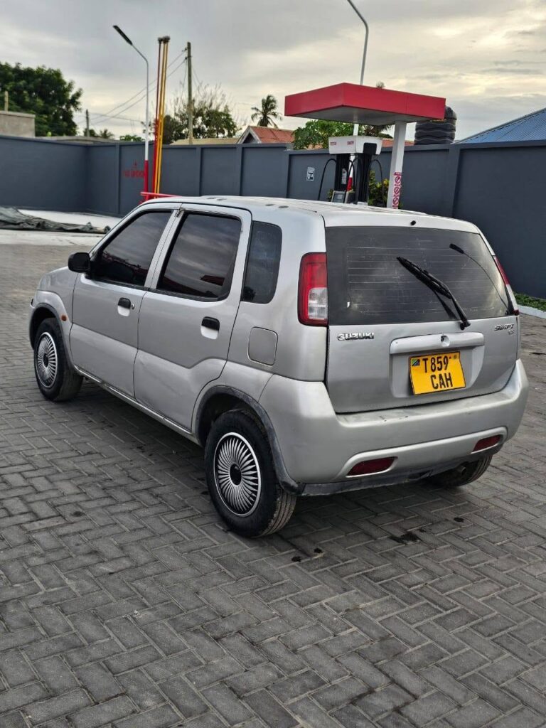 Price Of Suzuki Swift 2003 for Sale in Tanzania