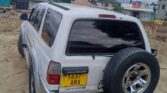 Price Toyota Surf 1998 for Sale in Dar es Salaam