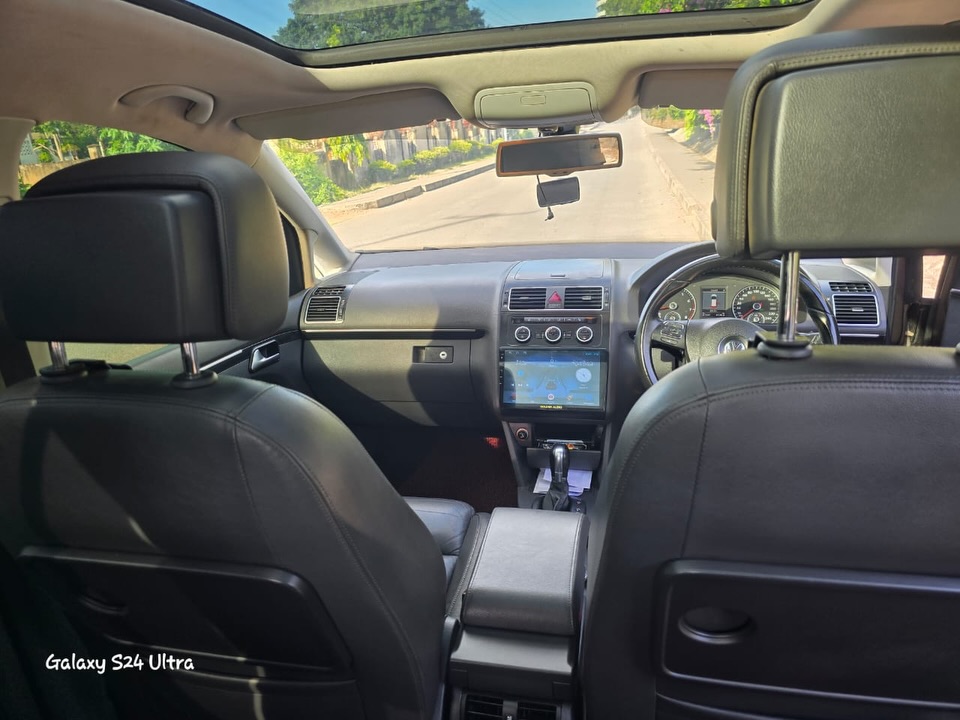 For Sale Volkswagen Touran 2013 in Dar es Salaam