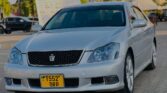 Magari Sokoni Toyota Crown ya Bei Poa 2005
